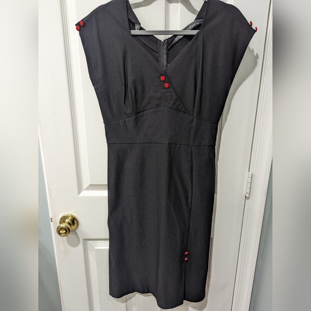 Stop staring retro wiggle dress